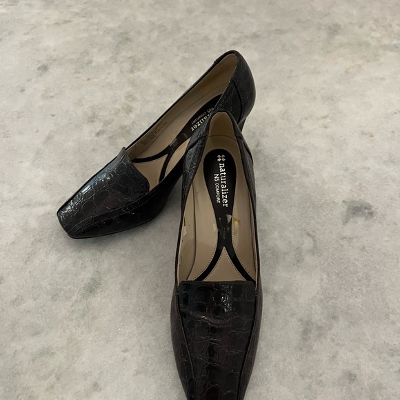 Ladies shoe 3” Naturalizer - Picture 3 of 4